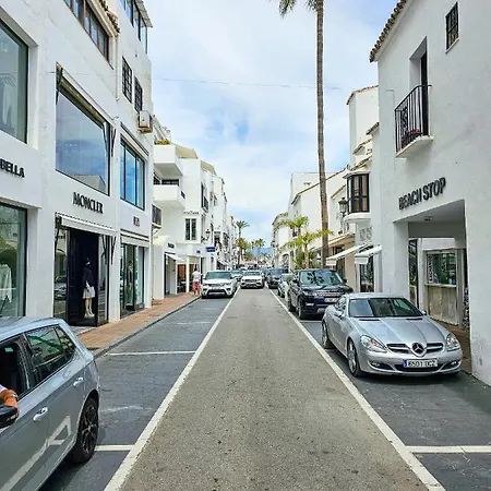 Fantastic Great Location 아파트 *